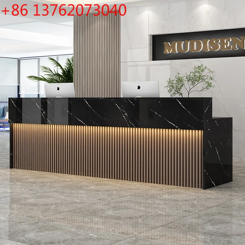 Office Furniture Center - Biurka recepcyjne w stylu amerykańskim retro,